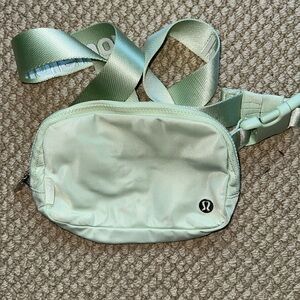 Lululemon crossbody mint green